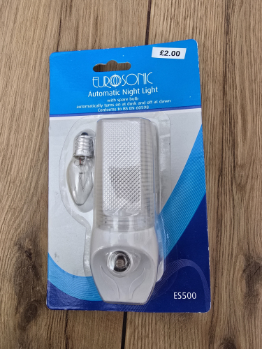 Eurosonic 7W nightlight 
Got this from car boot sale 
