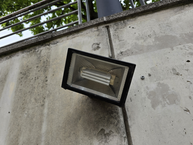 Halogen floodlight with CFL retrofit 
Worth taking a pic since now CFL retrofits like this are super rare 
