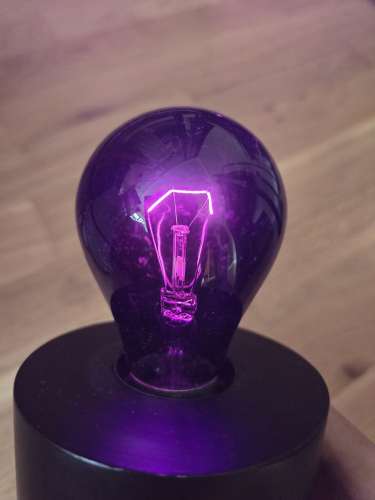 75W blacklight/woods glass incandescent GLS
Got this today at the car boot sale 

Being it 75W and of course made for a blacklight use it gets hot fast due to the filament being overdriven for as much UV generation 
