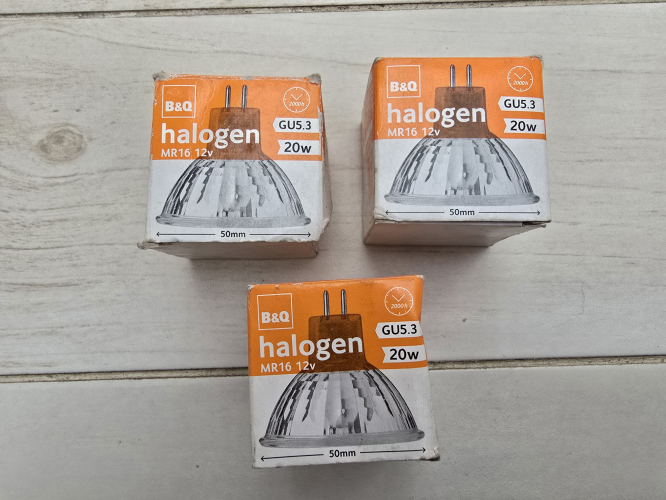 B&Q 20W 12V MR16 downlighter bulbs
Had to get these back on the Sat car boot sale 
