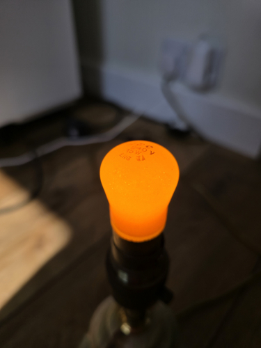 GEC 15W yellow pygmy bulb lit up
Here's the working one lit up
