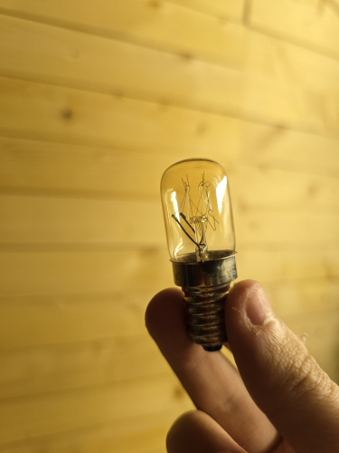 Tubular 7w nightlight bulb
Unsure of the make but it is tubular/capsule shaped. Unfortunately it went EOL in the faulty 7W nightlight but luckily I have a copy 
