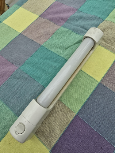 Ring Lighting 221mm length 30W incandescent tube fixture 
Got this today at the car boot sale 
