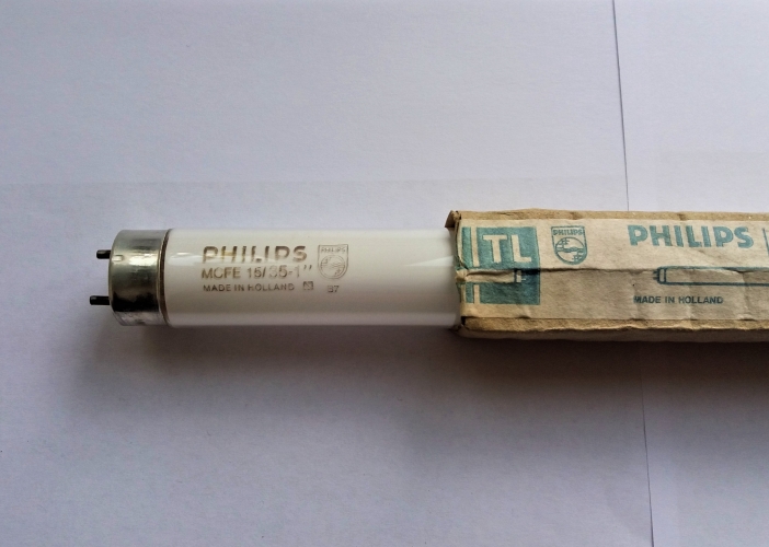 Philips MCFE 15w
Came as part of a lot I bought some time ago.
