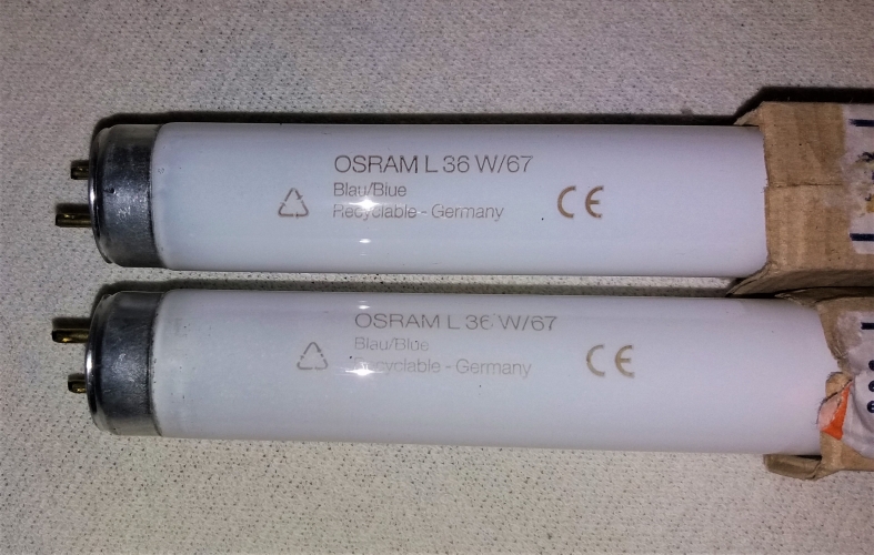 Osram 36w Blue tubes
Found these in a shop in Spain, the shop were chucking them into their lamp recycling bin due to lack of interest!!! I only took 2 unfortunately, should have taken the whole case. They might still be there...

