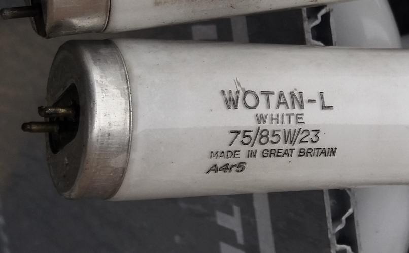 Wotan 75w tube made by Thorn
This was at a lamp bin, sadly smashed at the other end otherwise I would have taken it. This tube appears to have been made by Thorn for Wotan/Osram.
