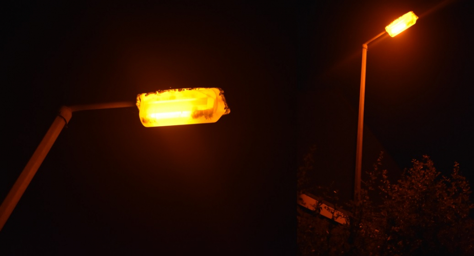 A lone SOX survivor...
Lighting up some garages fairly near me is this lone GEC Z9530 lantern, one of a pair and sadly the only one that works (and it has been that way for a long time!) This installation probably isn't council-maintained, as it would have been swept away by their thorough LED purge a couple of years ago.
