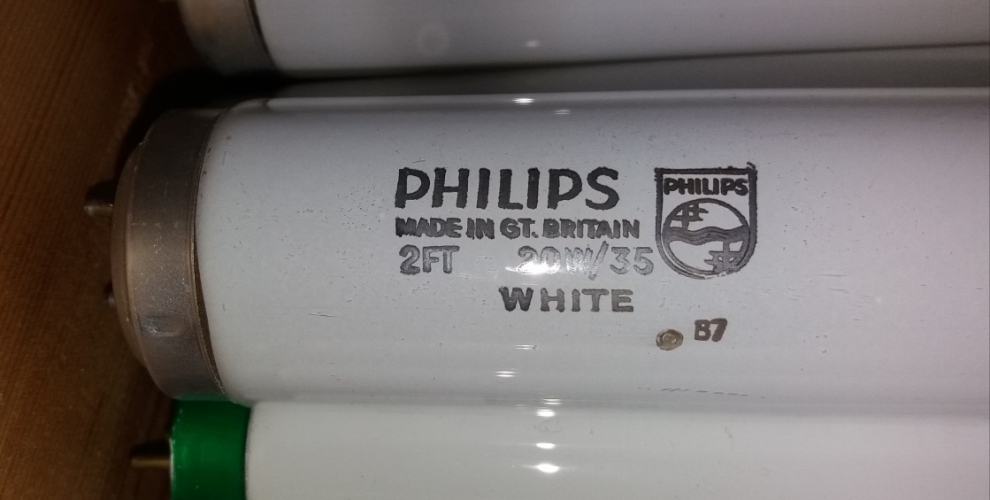 Philips 2ft 20w
Mint condition recycling find, made at the Hamilton plant.
