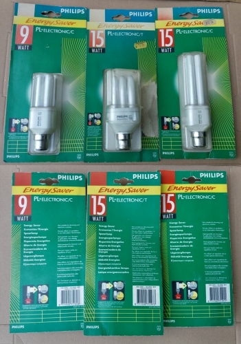 Philips PL Electronic CFLs in blister packs
I think these were found at that Cobb place near London. It is quite rare to find these in blister packs, they are usually boxed.
