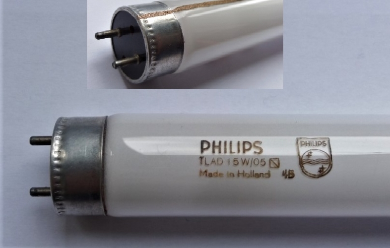 Philips 15w TLAD Actinic T8 Tube
Another NOS lamp bin find.
