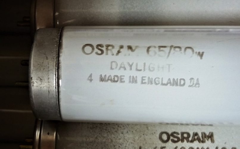 Osram 65w daylight tube
Another pretty much NOS lamp bin find!
