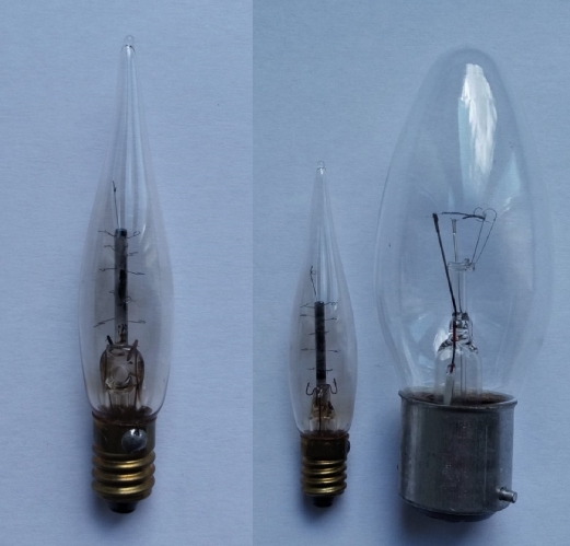 Tiny candle lamp (EOL)
Made by Girard Sudron, a French manufacturer. Shown next to a normal sized candle lamp for size!
