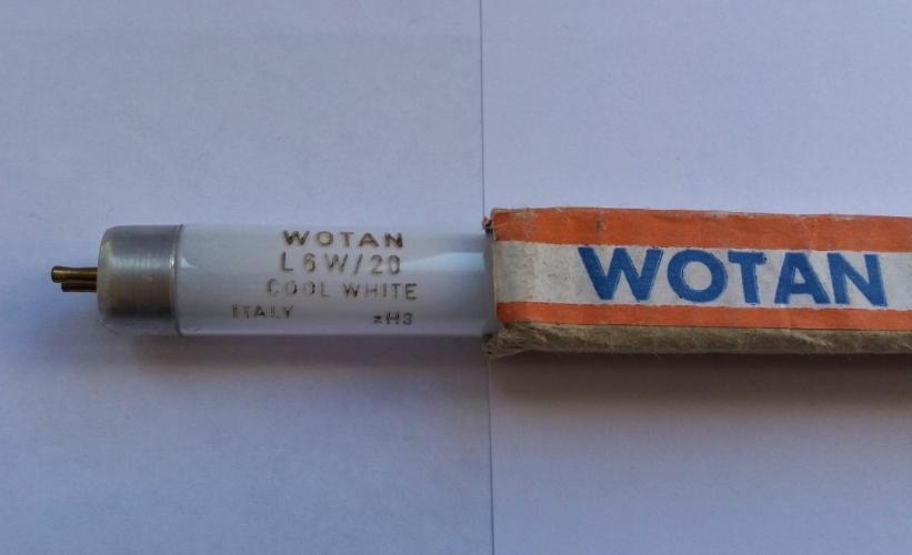 Wotan 6w cool white
A lovely little tube I got a couple of months ago that was found in a lot.
