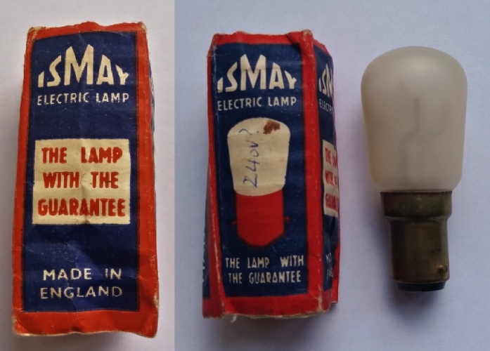 Ismay outside frost pygmy lamp
Frosted pygmy lamps are rare enough so outside frost ones by default are even rarer. Ismay branded lamps are also quite rare!
