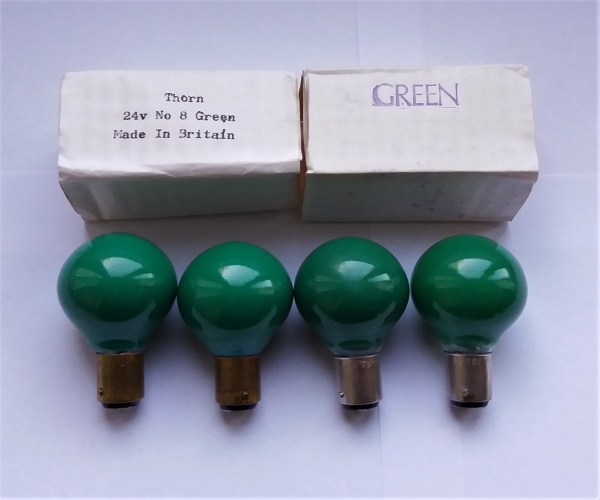 Thorn 24v green switchboard indicator lamps
For switchboard equipment as used at telephone exchanges. There is a mixture of older brass base and newer aluminium base lamps.
