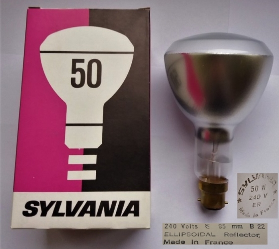 Sylvania 50w Ellipsoidal reflector lamp
From a recent Ebay haul. Another lamp crossed off the list, is this rather curious Sylvania reflector lamp. I usually associate this kind of shape with American reflector lamps so it's nice to have found this European version. Even more curious is its wattage rating.
