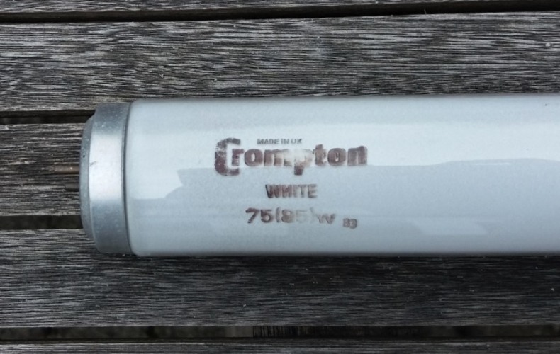 Crompton 75w T12 (Philips made)
An old but almost unused tube I found this morning in a lamp bin.
