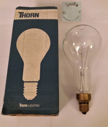 Thorn 300w lamp with E27 base
I finally found one of these as I had been after one for quite a while. What's interesting is that Thorn seemed to use skirted PAR38 E27 lamp bases for these. This is really a bit too bright for my table lamp!
