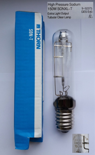 Thorn 150w SON XL-T extra output HPS lamp
This is quite a rare lamp, found on Ebay from a seller who had quite a few of these. This was quite a late Thorn offering, I should imagine at that point it wouldn't be long until they were taken over by GE.
