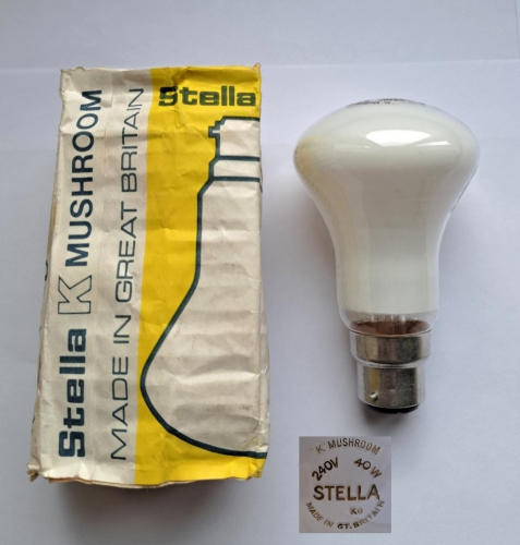Stella 40w "K" mushroom filament lamp
A very obvious product of Philips'. After all, Stella was one of their other brands so it's no surprise to see that the lamp construction and model name is identical to Philips' mushroom lamps of the time.
