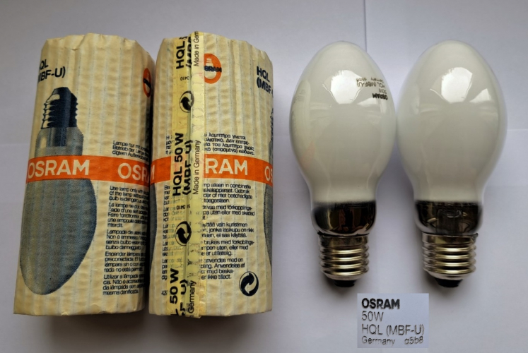 Osram 50w mercury lamps from the 1990's
A couple of nice lamps found recently - much like a couple I already had but these came along with their original wrappers.
