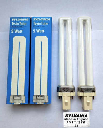 Early Sylvania 9w PL lamps made in England
Found these on Ebay not long ago and I decided to pick them up, interestingly these have some very American-style boxes (which have annoyingly chopped off by someone at the bottom!)
