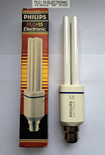 First generation Philips PLC*15 lamp from 1989
I have been after one of these early Philips PLC CFL lamps (with the characteristic larger ballast enclosure and blue stripe) for many years - and was very lucky to obtain this unused example from another fellow collector recently.

