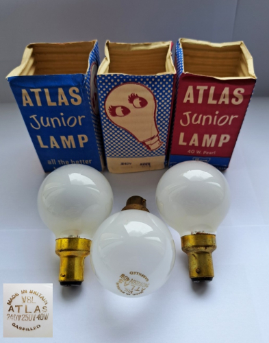 Atlas 40w "Junior" pearl GLS lamps
Some unusual little Atlas lamps, the likes of which I have never seen before, which must have been something of a failed attempt at marketing these as smaller versions of the standard GLS! They have a slightly odd shape, they are slightly larger than the standard "golf ball" type lamps and have a skirted B22 base.

