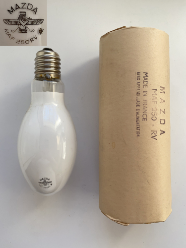MAZDA MAF 250RV
A MAZDA MAF 250 RV lamp. The designation RV stands for the yttrium vanadate phosphor coating.

[img]https://www.bremsenbude.de/leuchten/MAZDA_1971_Lampes_a_Decharge_17.jpg[/img]
source: brochure MAZDA lampes à décharge, 1971
