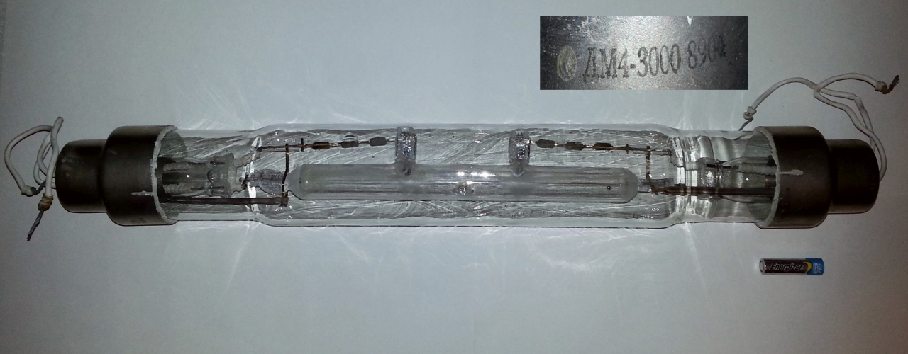 Three phase lamp DM4-3000
Unusual multiphase arc MH lamp for lighting
