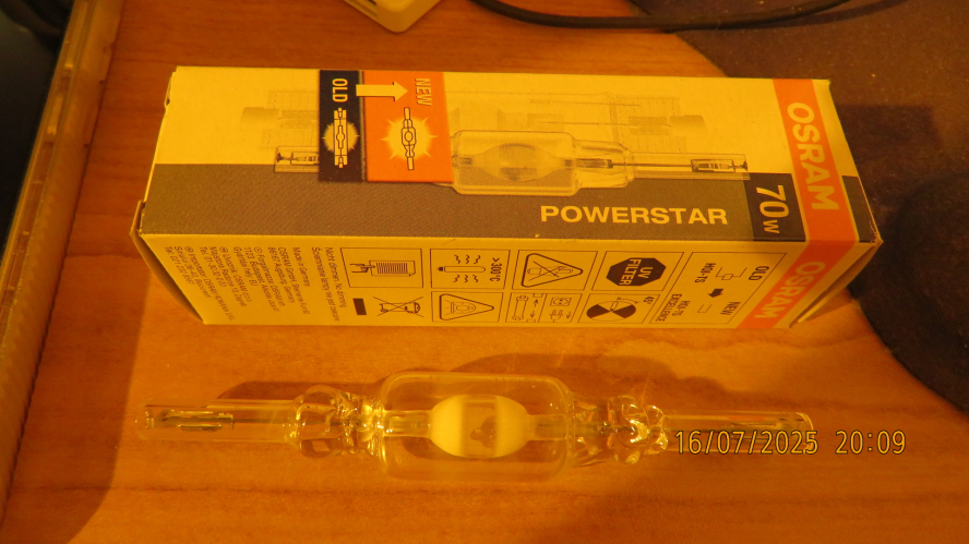 My newer Osram HQI-TS 70W/WDL Excellence
[url=https://postimg.cc/zytPr0K6][img]https://i.postimg.cc/zytPr0K6/IMG-0135.jpg[/img][/url][url=https://postimg.cc/zyXP69bT][img]https://i.postimg.cc/zyXP69bT/IMG-0136.jpg[/img][/url][url=https://postimg.cc/LqJQ6LVX][img]https://i.postimg.cc/LqJQ6LVX/IMG-0138.jpg[/img][/url]
It is actually an older model with Kr85, but have better shape arctube and much higher quality 3000K colour. The blackened one without the Kr85, have pinkish colour with much higher CCT.
