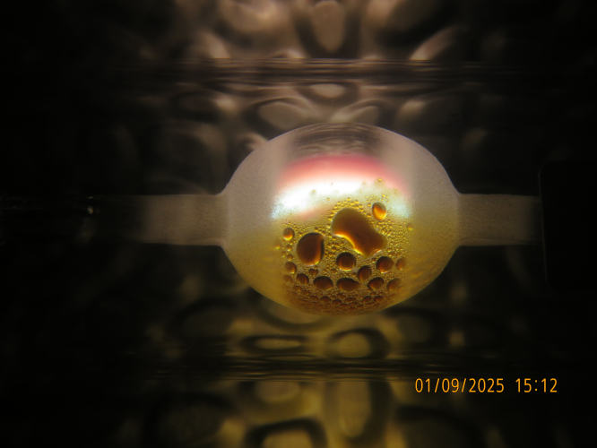 The arc of my Sylvania HSI-TD 70W/WDL
It have Na-Sc, like FrontSideBus Sylvania HSI-MP 150W 3K lamp.
For some unknown reason, the dose of the halides is so large in my lamp, that its hides the arc.
