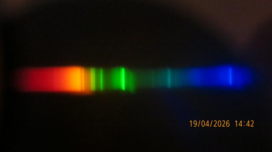 The spectrum of my BLV HIT-DE 70W "Orange" MH lamp
The mercury lines are too strong due to high mercury pressure, leading to the peach colour of orange MH lamp.
