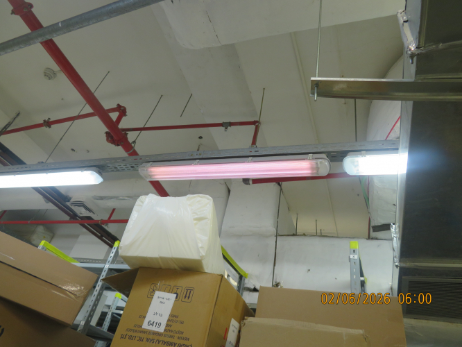 Mercury starved Osram HE 21W/865 SL lamps in the storage of Carmel hospital
There are several of these lamps mercury starved.
