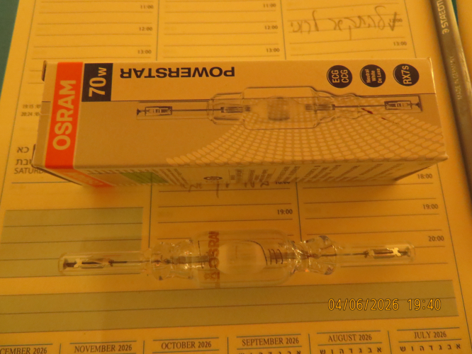 Osram HQI-TS 70W/NDL Excellence that I bought at Aliexpress
[url=https://postimg.cc/BLHSDmh3][img]https://i.postimg.cc/BLHSDmh3/IMG-1397.jpg[/img][/url][url=https://postimg.cc/JDZrJpp6][img]https://i.postimg.cc/JDZrJpp6/IMG-1398.jpg[/img][/url][url=https://postimg.cc/BLHSDmmV][img]https://i.postimg.cc/BLHSDmmV/IMG-1400.jpg[/img][/url][url=https://postimg.cc/v1p8cJtN][img]https://i.postimg.cc/v1p8cJtN/IMG-1402.jpg[/img][/url]
The lamp is made in Germany, and is non-radioactive, with a corona wire around the arctube and argon filling in the outerbulb. Have Dy-Ho-Tm-Tl-Na + lithium as an impurity from the quartz.
