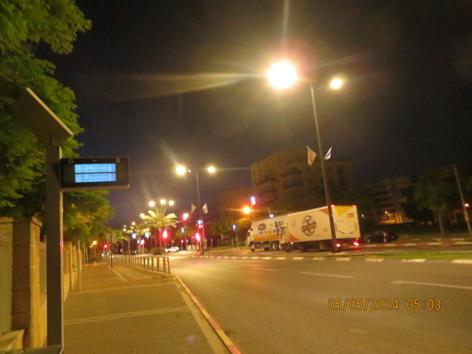 LED lanterns and the moon at Zevulun/Kiryat Frusting bus station
[url=https://postimg.cc/dZZ295xG][img]https://i.postimg.cc/dZZ295xG/IMG-8179.jpg[/img][/url]
The road seems to be brighter compared to with the former AEG Koffer 150, that had 250W HPS lamps.
Picture of the area, when it was lit by AEG Koffer 150:
[img]https://i.postimg.cc/ZYpCPt9Y/IMG_6048.jpg[/img]
