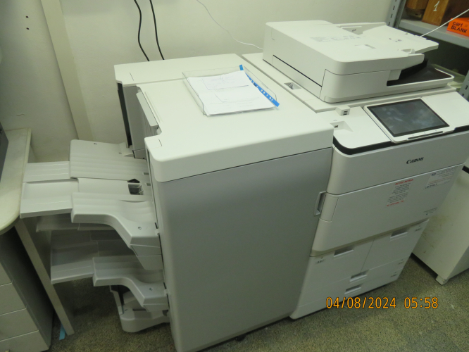 Off-Topic picture: General view of the new copier of the storage of Carmel hospital
It is very similar to the former one, Canon IR ADV 8586, but it is smaller, and have this crap, smartphone like, multi-touch screen and no buttons at all.
And the technician put this crap surge protector which have only surge protection and a delay, no high/low voltage protection:
[img]https://i.postimg.cc/90nmgmpF/IMG-8661.jpg[/img]
