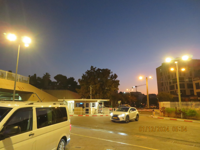 Still working after 7(!) years
The golden LED lanterns at the entrance to Carmel hospital, still going strong after 7(!) years.
[url=https://www.lighting-gallery.net/gallery/displayimage.php?pos=-140621] Picture of the lanterns [/url] when they were installed, replacing AEG Koffer 150 lanterns with 150W SON-T lamps.
