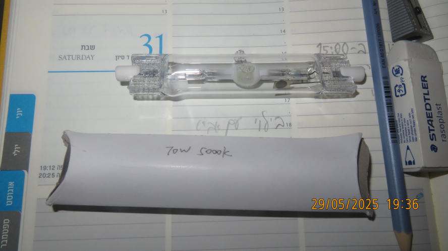 Bought 5000K -> got 4000K...
I bought [url=https://www.aliexpress.com/item/32871978338.html?spm=a2g0o.productlist.main.6.101aQUNNQUNNvN&algo_pvid=c724a92e-0141-436d-bd18-85d40eb3f7fc&algo_exp_id=c724a92e-0141-436d-bd18-85d40eb3f7fc-5&pdp_ext_f=%7B%22order%22%3A%2218%22%2C%22eval%22%3A%221%22%7D&pdp_npi=4%40dis%21ILS%2173.11%2169.46%21%21%2120.44%2119.42%21%40214100f417485379325306601ebcd6%2112000028806509165%21sea%21IL%210%21ABX&curPageLogUid=Rbr5vVfMiANk&utparam-url=scene%3Asearch%7Cquery_from%3A] this lamp at 70W 5000K [/url] at Aliexpress. Expected it to be 5000K and Dy-Tl-Na, but:
[url=https://postimg.cc/2VnrXQ9R][img]https://i.postimg.cc/2VnrXQ9R/IMG-9925.jpg[/img][/url]
[url=https://postimg.cc/K1FxX1CK][img]https://i.postimg.cc/K1FxX1CK/IMG-9926.jpg[/img][/url]
