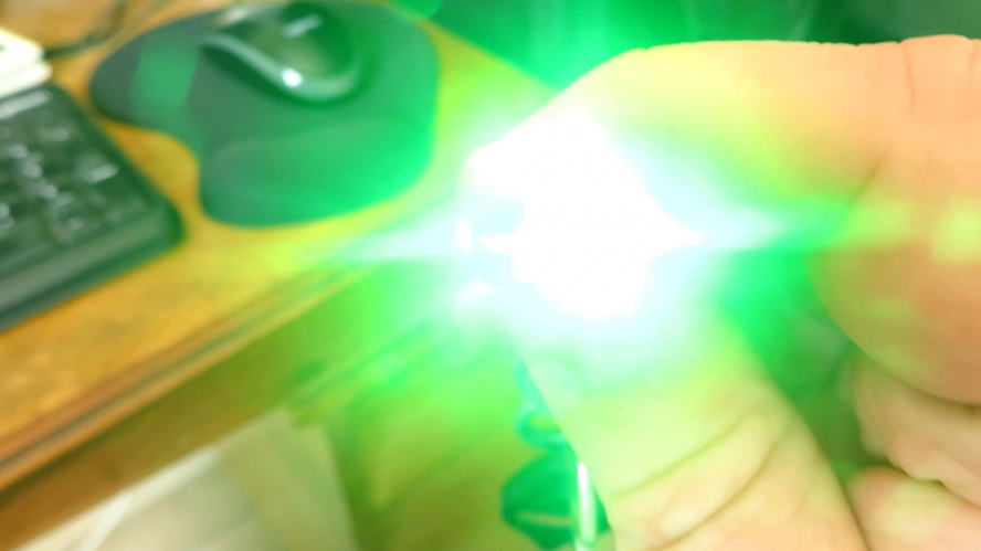 I've problems with my Photon II Pro green LED keychain flashlight
[url]https://www.youtube.com/watch?v=kAQk391iPic[/url]
Compared to my blue and white one, this green struggles to stay lit.
Why this is happening?
