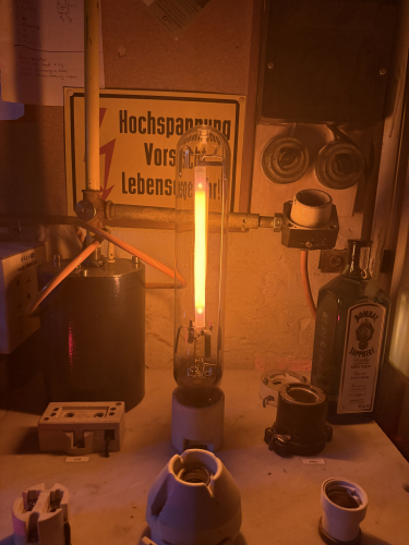 1990's Shaw made Osram SON-T 1000W/220V afterglow
