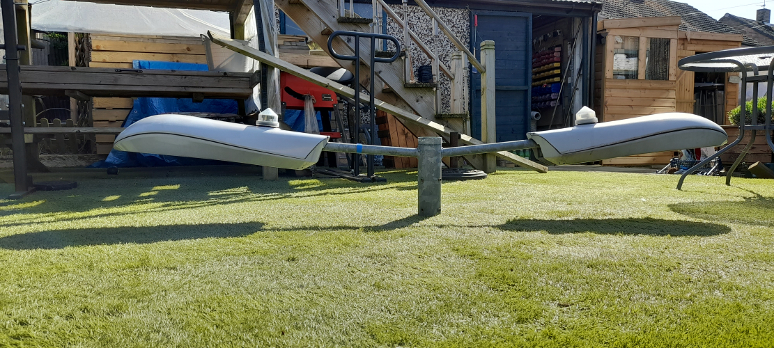 Twin Evolos
Two Urbis Evolo 2 lanterns on my twin arm bracket. I think they look really good in pairs! And one of the best modern lanterns overall imo.
