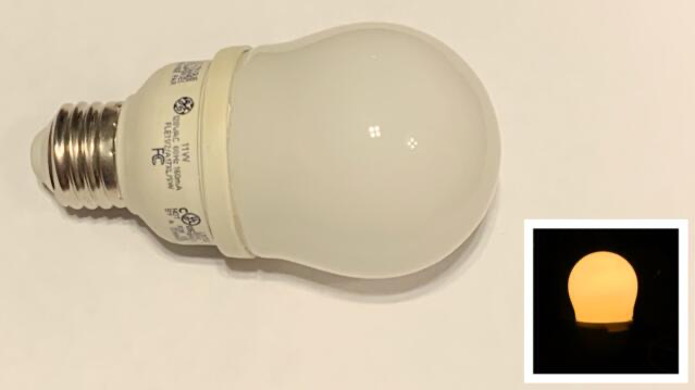 GE Energy Smart Soft White 11W CFL
My absolute favorite kind of CFL ever produced by GE. Came from a Walgreens in the late 2000s, meant for ceiling fans.
Keywords: CFL